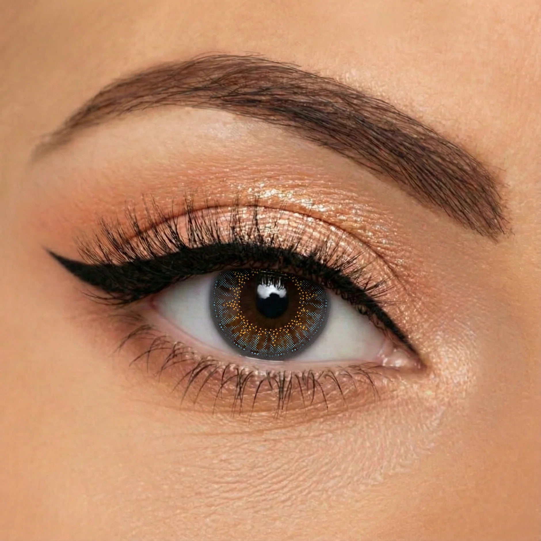 Buy Pretty Aqua blue comfort soft lenses at best price in Pakistan Maqbool Store